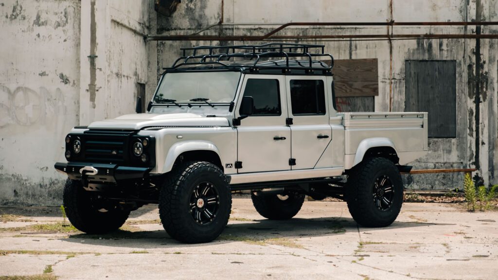NEW DEFENDER 130